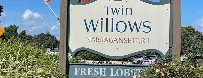Twin Willows is one of Guide to Narragansett's best spots.