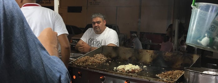 Porky's Tacos is one of Posti salvati di Miguel Angel.