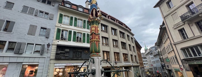 Place de la Palud is one of Lausanne.