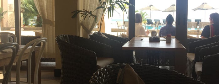 Ramada Resort Pool Lounge is one of Posti che sono piaciuti a Mehmet Göksenin.
