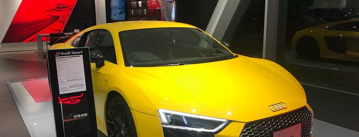 Audi りんくうパーク is one of お気に入り.