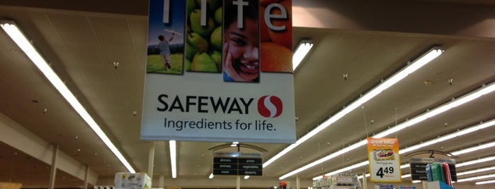 Safeway is one of Adam : понравившиеся места.
