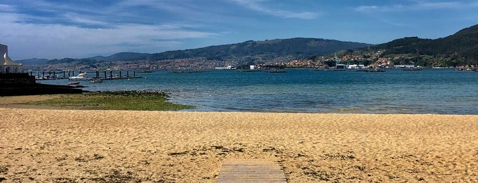 Praia de Arealonga is one of Vigo.
