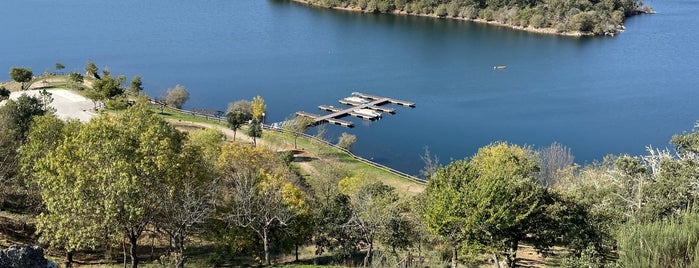 Barragem do Azibo is one of Tania.