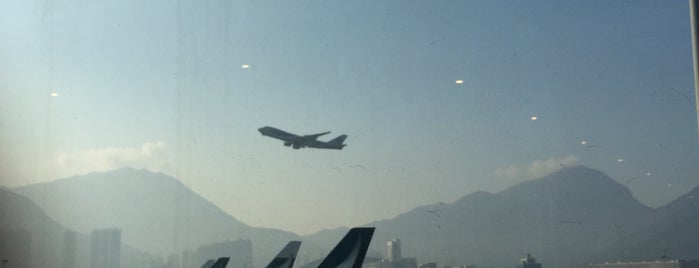 Hong Kong International Airport (HKG) is one of Orte, die Danny gefallen.