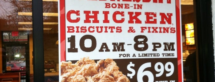 Bojangles' Famous Chicken 'n Biscuits is one of Drewさんのお気に入りスポット.