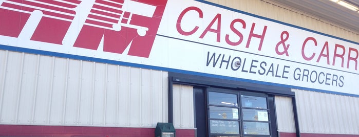 URM Cash & Carry is one of Daniel’s Liked Places.