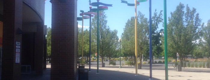 Spokane Veterans Memorial Arena is one of Orte, die Daniel gefallen.