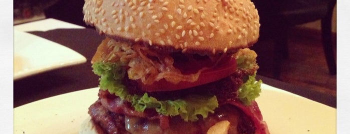 New York Style Steak & Burger is one of OMB - Oh My Burger !.