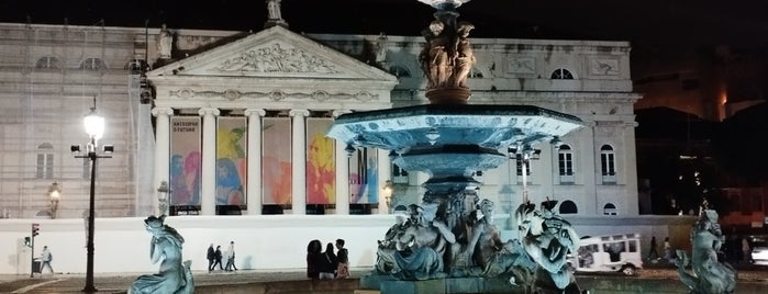 Teatro Nacional D. Maria II is one of Lizbon.