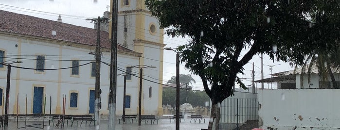 Igreja Matriz De Aracati is one of PASSEIO É MARAVILHOSO....