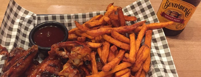 Wraps & Wings is one of The 15 Best Places for Boneless Chicken in London.