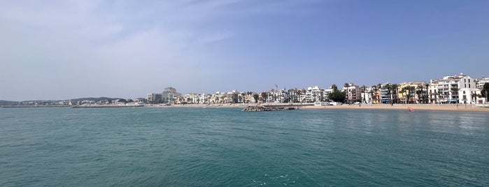 Platja de la Fragata is one of Sitges tour.