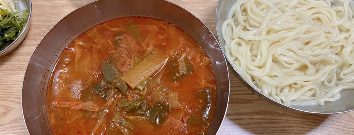 문배동 육칼 is one of gourmet.