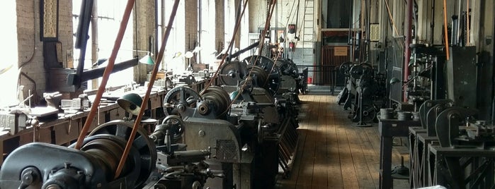 Thomas Edison National Historical Park is one of Museum to do list.