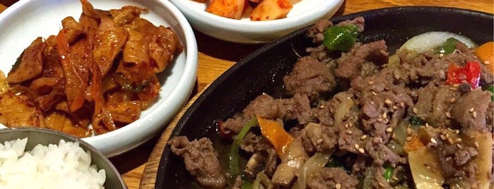 One Family Korean Restaurant is one of Locais salvos de Kimmie.