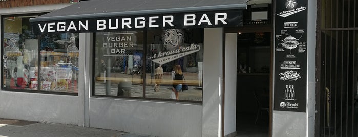 Vegan Burger Bar is one of Tempat yang Disimpan Kenneth.