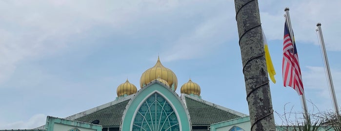 Masjid Al-Malik Khalid is one of Guide to USM Best Spots.