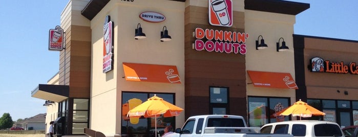 Dunkin' is one of Posti che sono piaciuti a Estepha.