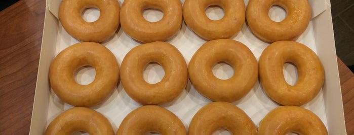 Krispy Kreme is one of The 11 Best Places for Bagels in Moscow.
