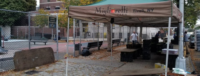 Migliorelli Farmers Market is one of USA NYC QNS Astoria.