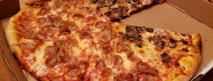 Donna's Pizza is one of Food NJ.