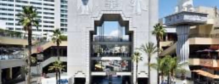 Loews Hollywood Hotel is one of Andre’s Liked Places.