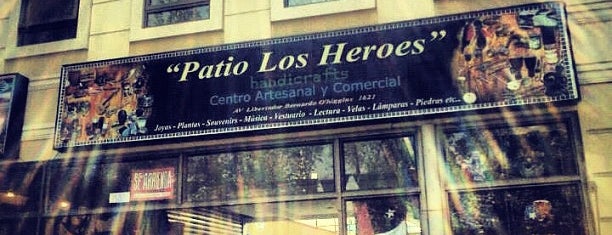 Patio Los Héroes (centro Artesanal) is one of Locais curtidos por Camii.