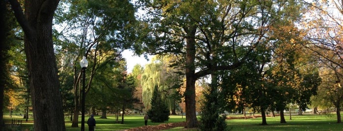 Boston Public Garden is one of Boston.