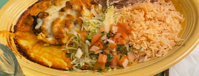 Pepe's Mexican Restaurant is one of UCSB Bucket List.