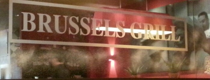 Brussels Grill is one of สถานที่ที่ Nick ถูกใจ.