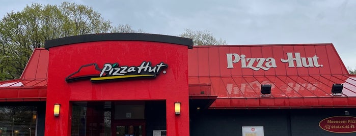 Pizza Hut is one of Been here too.
