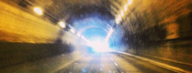 General Douglas MacArthur Tunnel is one of Posti che sono piaciuti a Wally.