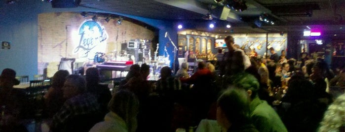 Buddy Guy's Legends is one of Places to go.