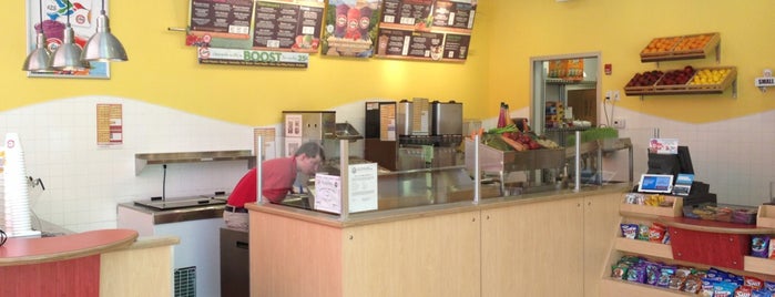 Robeks Fruit Smoothies & Healthy Eats is one of Nicole’s Liked Places.