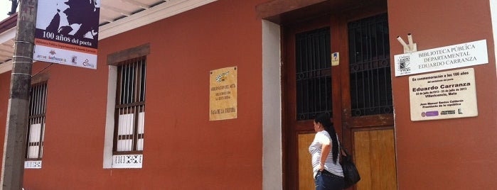 Biblioteca Casa De La Cultura is one of Free Wifi Zone Villavo.