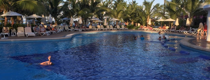 La Yola Pool Bar Bavaro Palace is one of Punta Cana.