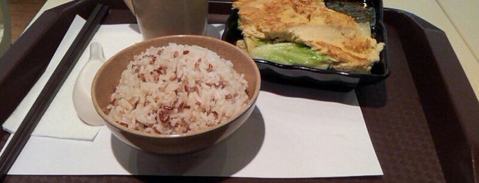 自家素食 is one of Vegetarian HK.