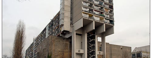 Pallasseum is one of Berlin brutalism and architecture.