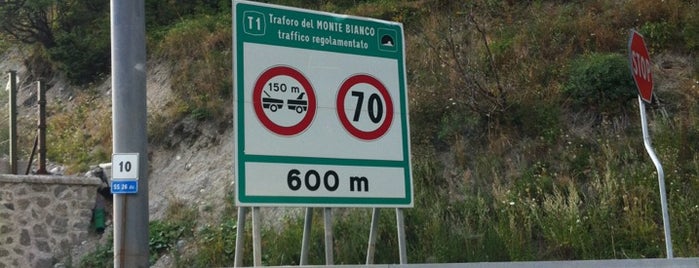 Traforo Monte Bianco [T1] - Piazzale Sud is one of Thierry'in Beğendiği Mekanlar.