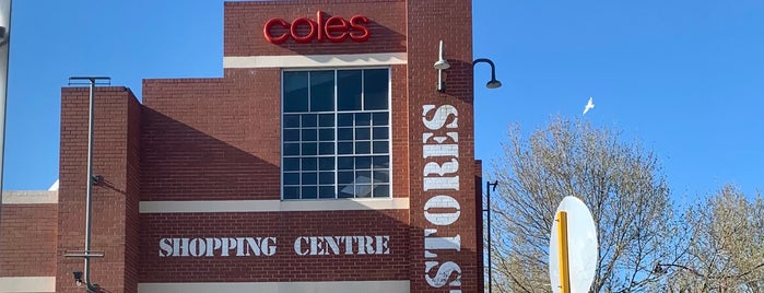 Woolstores Shopping Centre is one of Shopping Centres.