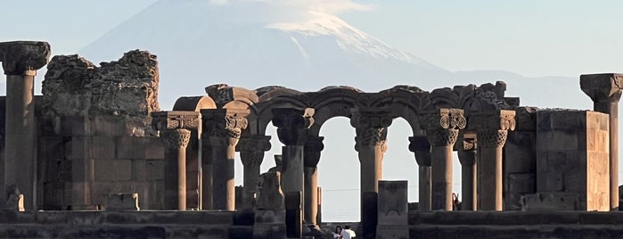 Zvartnots Cathedral | Զվարթնոցի տաճար is one of Alberto 님이 좋아한 장소.