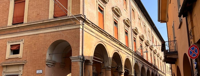 Piazza della Pioggia is one of Bologna platser.