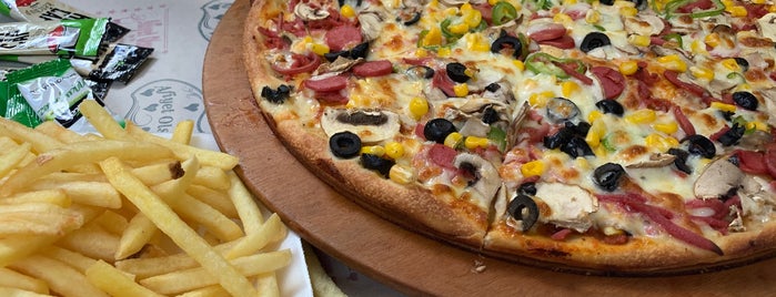 Matmah Pizza is one of Aliさんのお気に入りスポット.