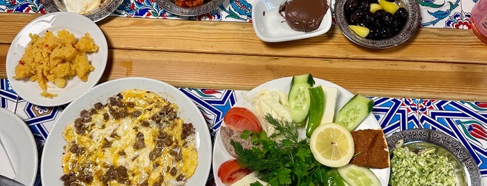 Lâ Mekan Kahvaltı is one of istanbul yeme içme.