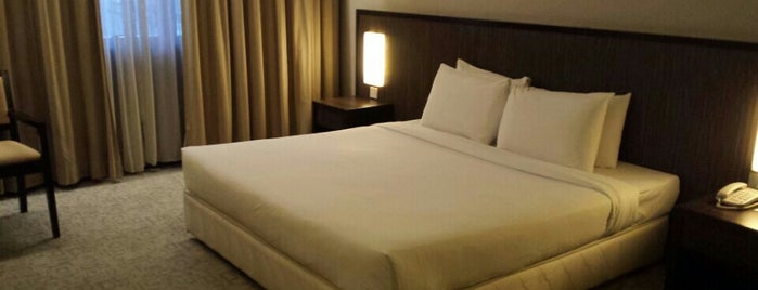 Ruby Suite (Hotel Seri Petaling) is one of Tempat yang Disukai ꌅꁲꉣꂑꌚꁴꁲ꒒.