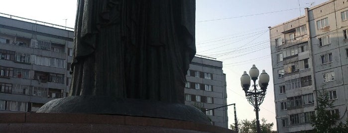 Памятник Петру и Февронии is one of Красноярск.