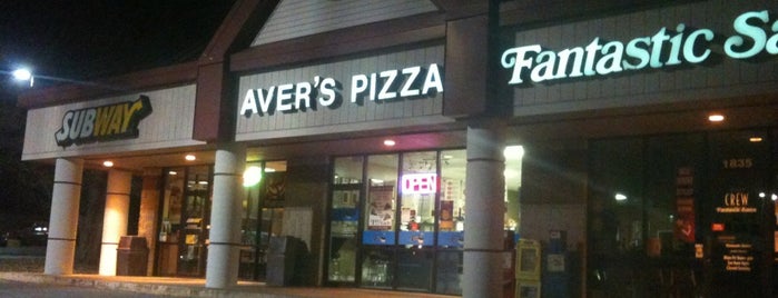 Aver's Pizza North/Campus is one of Fave Restaurants.