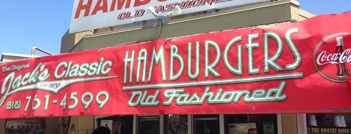 Jack's Classic Hamburgers is one of Lugares favoritos de Steve.