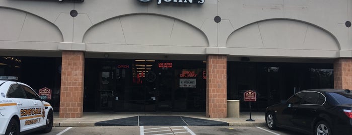 Jimmy John's is one of Orte, die Thomas gefallen.